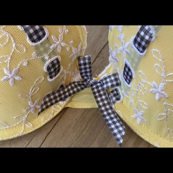 NWOT Yellow Lace Ribbon Bra - Picture 4 of 6